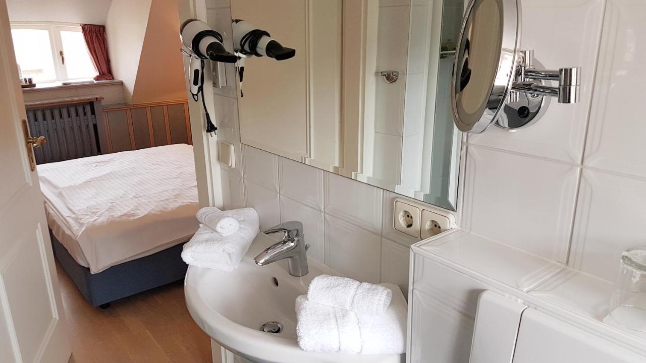 Hotel Reethueues แคมเพิน ภายนอก รูปภาพ