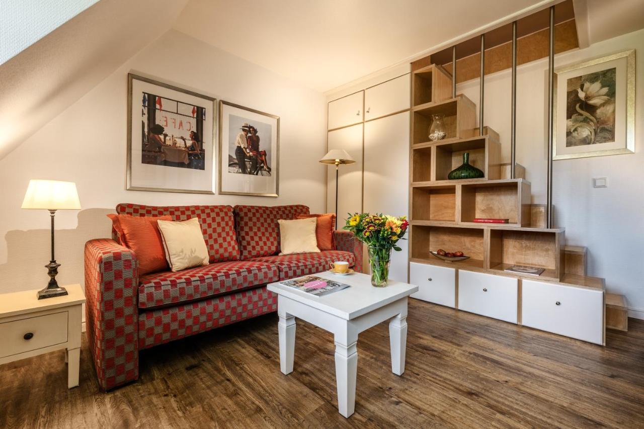 Hotel Reethueues แคมเพิน ภายนอก รูปภาพ